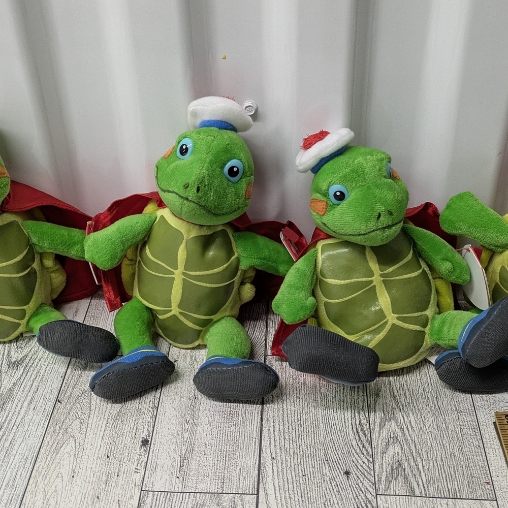 Ty Green Turtle Plush with Red Cape Set Of 4 - Picture 3 of 5